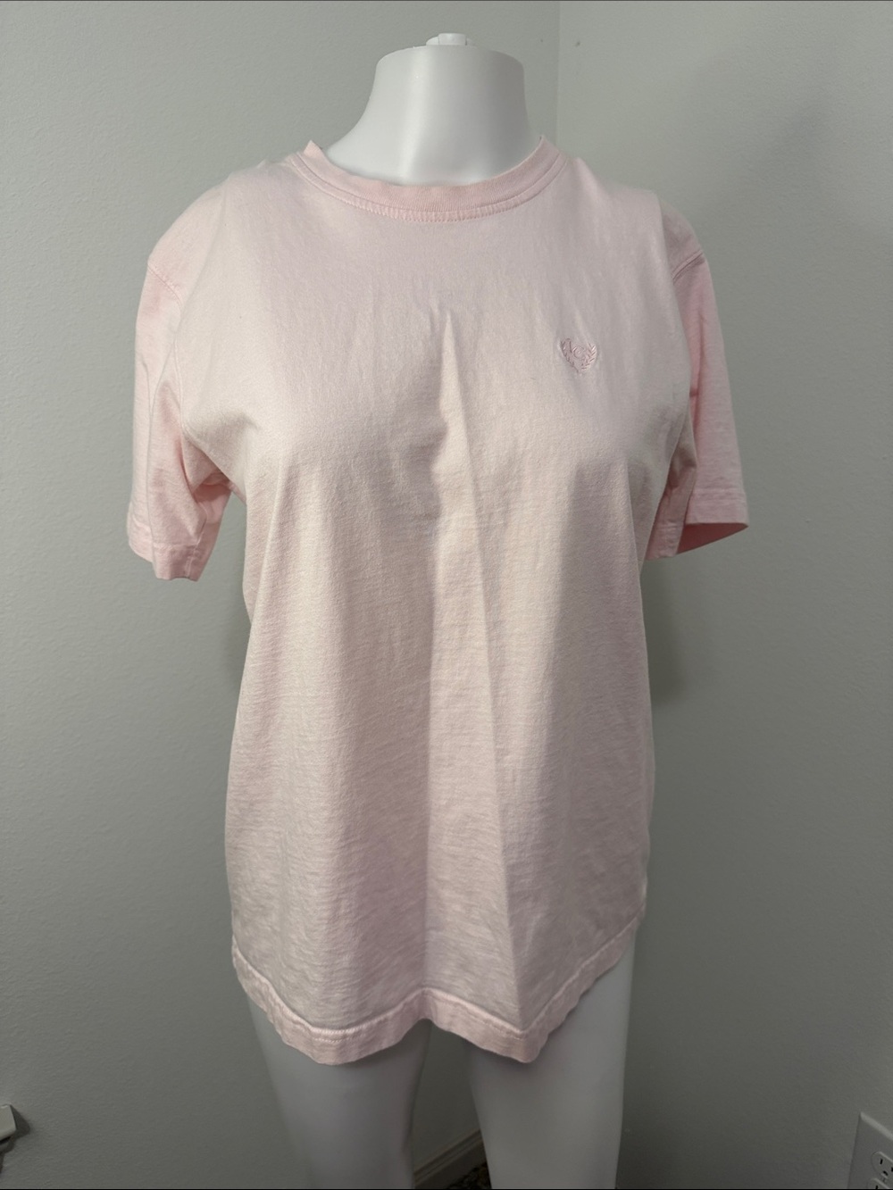 Liz Claiborne Light Pink Relaxed Crewneck Tee